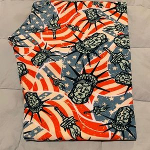 TC Americana Lularoe Leggings